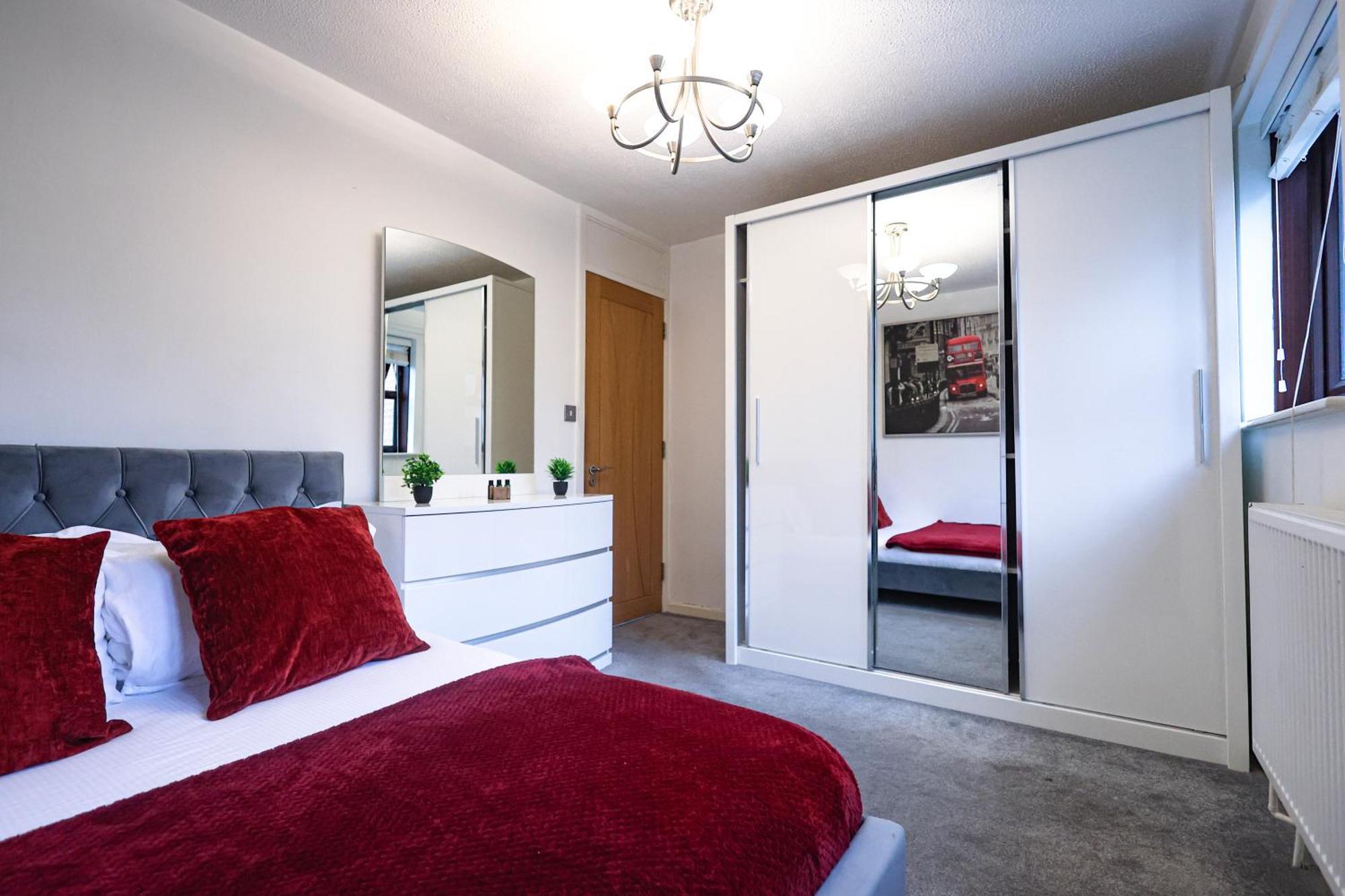 The Heart Of Brick Lane, Sleeps 7! Casa vacanze Londra